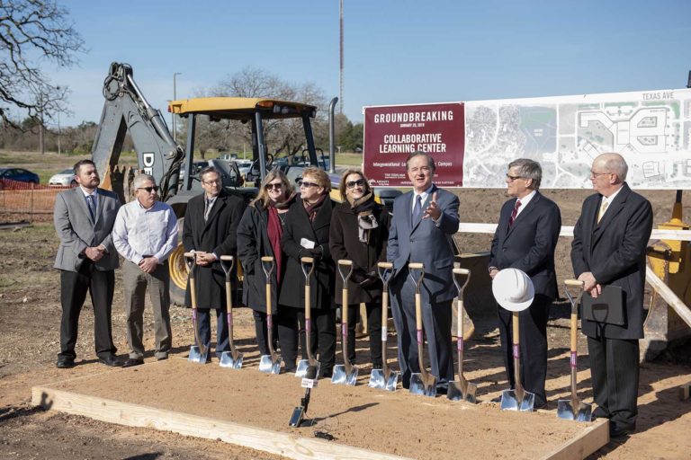 Texas A&M System Creates Collaborative Learning Center